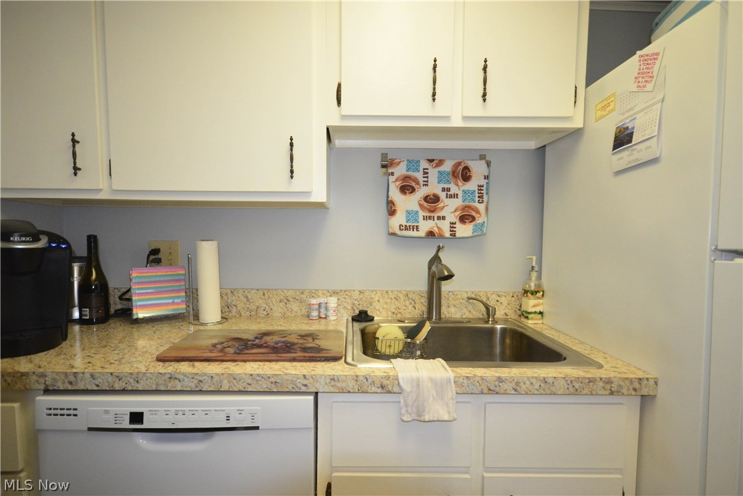 Penguin Condo - Residential