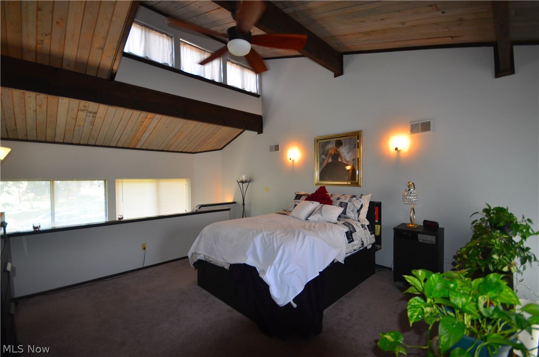 Penguin Condo - Residential