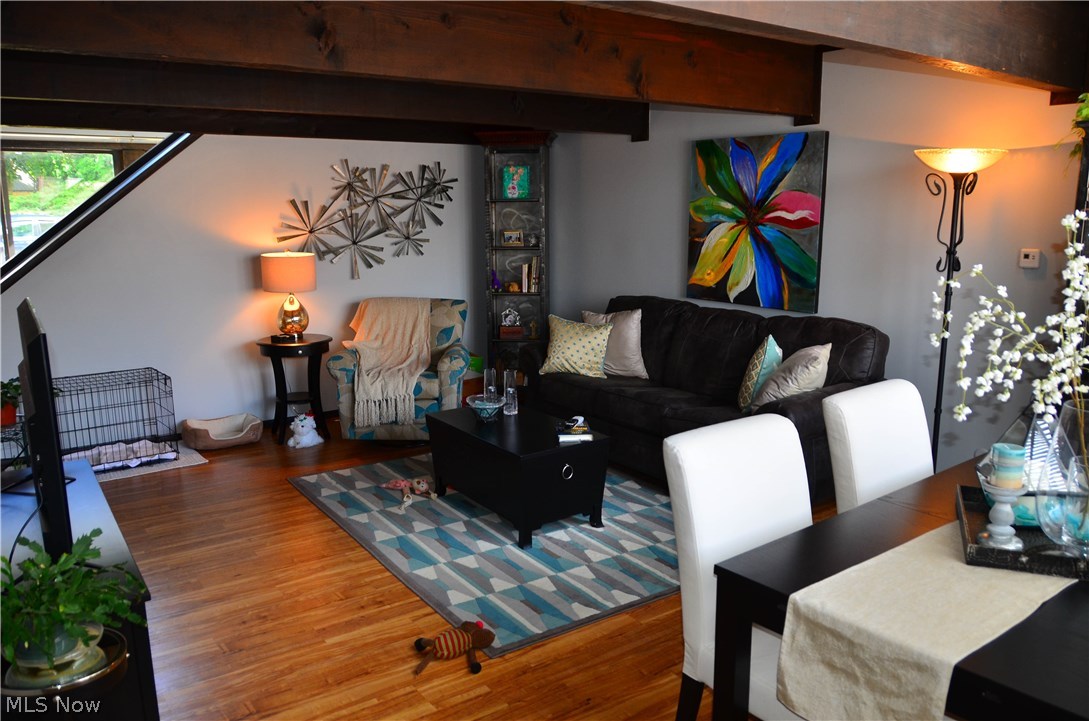 Penguin Condo - Residential