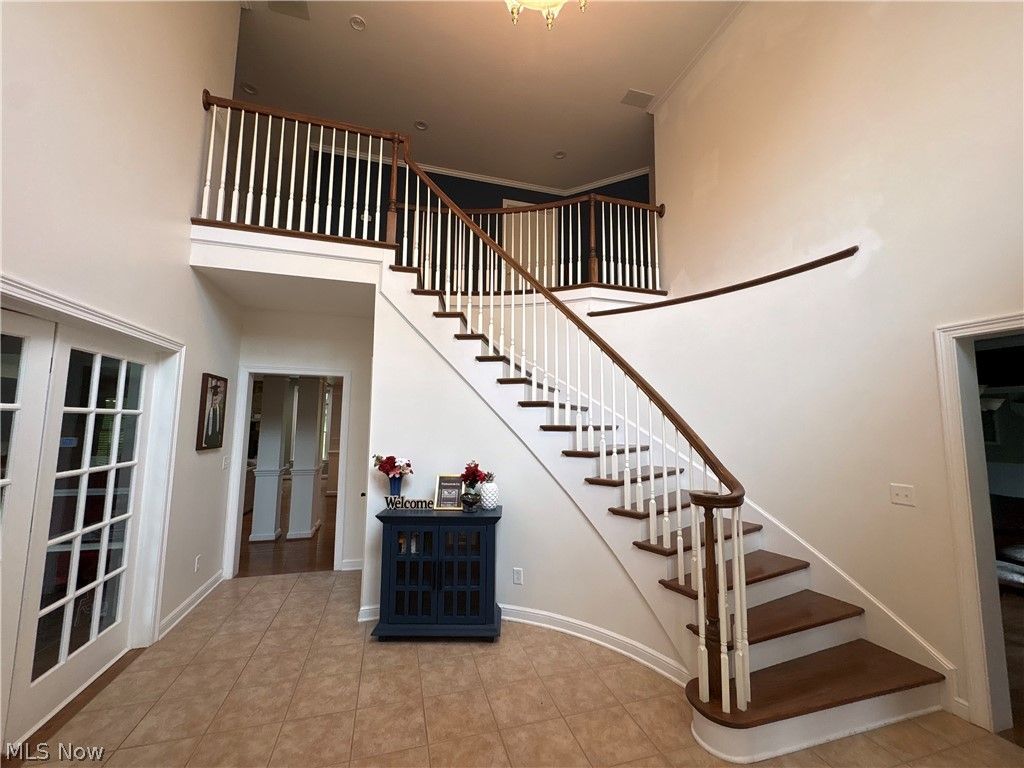 Photo of 894 Park Boulevard, East Liverpool, OH 43920 (MLS # 5207933)
