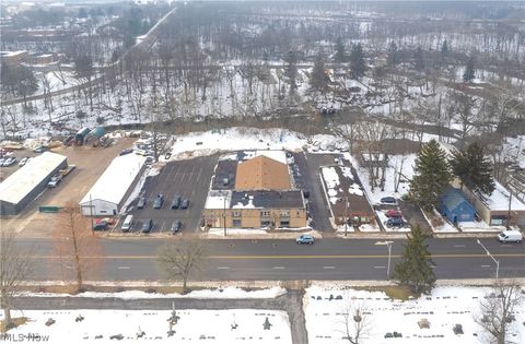 Tiny photo for 954 Broadway Avenue, Bedford, OH 44146 (MLS # 5187571)