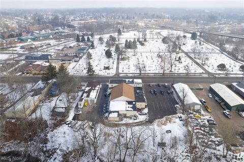 Tiny photo for 954 Broadway Avenue, Bedford, OH 44146 (MLS # 5187571)