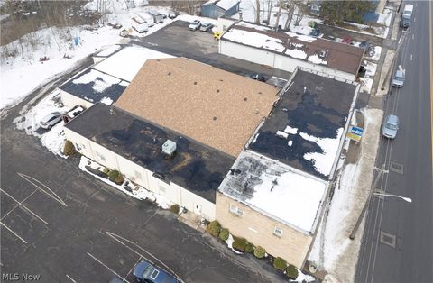 Tiny photo for 954 Broadway Avenue, Bedford, OH 44146 (MLS # 5187571)