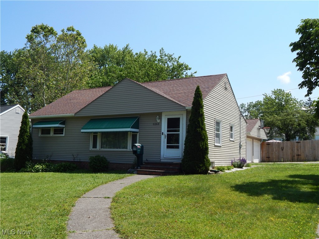 5263 Melody Lane, Willoughby, Ohio image 17