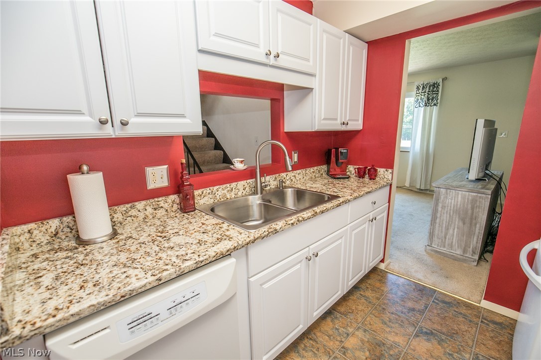 Hyde Park Condo II - Residential