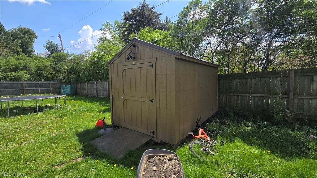 Photo of 855 E College Street, Alliance, OH 44601 (MLS # 5205576)