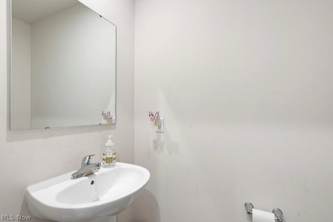 Tiny photo for 5283 Frederick Street, Barberton, OH 44203 (MLS # 5239026)