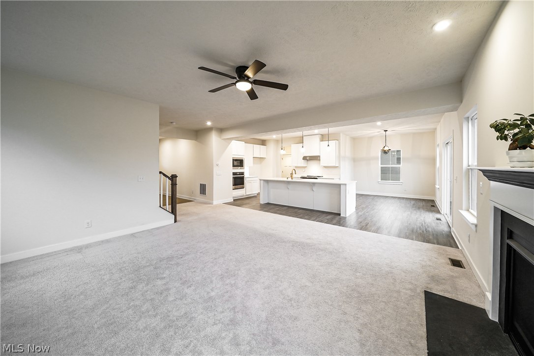 Lexington Farms North 6 - Residential