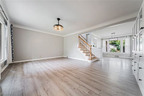 Tiny photo for 24111 Edgehill Drive, Beachwood, OH 44122 (MLS # 5210223)