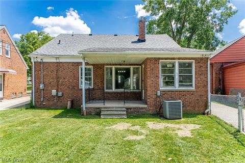 Tiny photo for 24111 Edgehill Drive, Beachwood, OH 44122 (MLS # 5210223)
