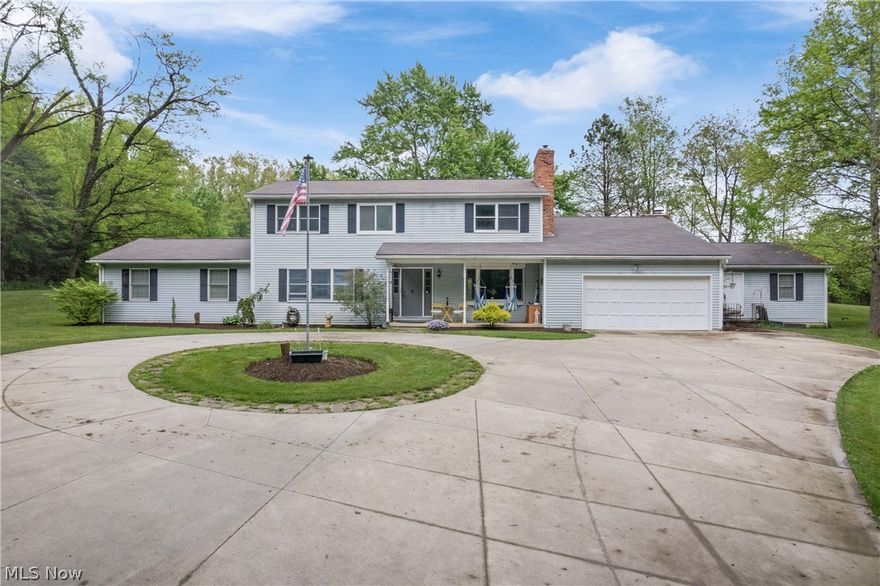 Manchester schools!!! This home has a TON of potential, literally 2 homes in one!  This seven-bedroom home was built in 1980 with a large family in mind.  The main house includes five bedrooms, three and a half bathrooms and a full basement. The attached in-law suite comes complete with a living room, full kitchen, two bedrooms, two full bathrooms and even a private front entrance and basement access.
Situated on over four wooded acres, this property will wrap you up in its private setting, surrounded by mature trees and a small creek. Home to 40-year-old grape vines, blueberry and raspberry bushes, pears, quants, and apple trees. 
Updates include Trane furnace and AC units, a commercial Renai in-line water heater and a Hitachi wall unit (heat/AC) in the first-floor master suite.
Escape to Manchester and lose yourself in this exclusive retreat.  Seller will make no repairs, sold as-is!  Sale is subject to seller finding a new home.    DRIVEWAY IS SHARED FOR THE FIRST 500 FEET OR SO, THEN IT SPLITS OFF INTO ITS OWN WITH PLENTY OF ROOM FOR MULTIPLE CARS!  Gator and lawnmower are included as part of the sale!