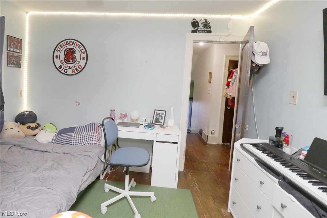 Country Club - Residential