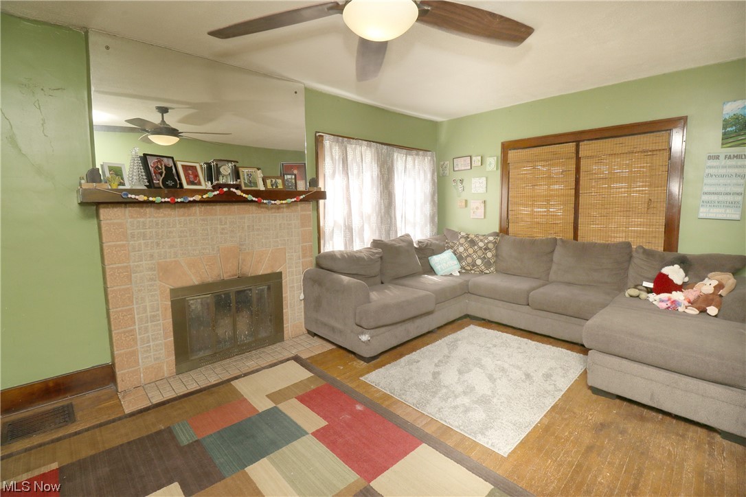 Country Club - Residential