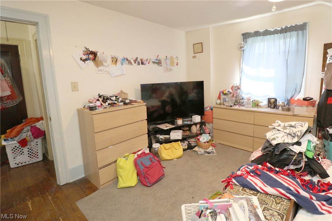 Country Club - Residential