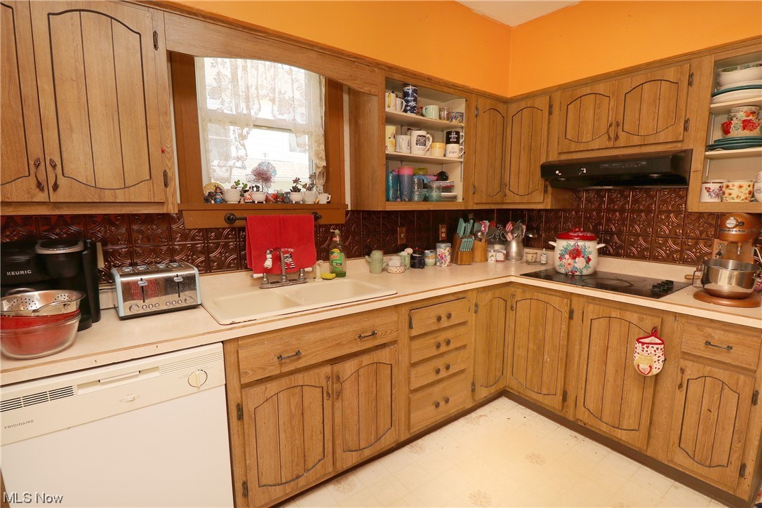 Country Club - Residential