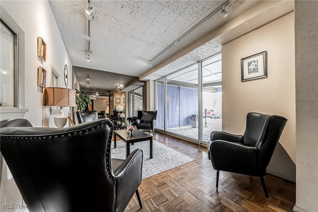 11850 Edgewater Drive #621, Lakewood, Ohio image 23