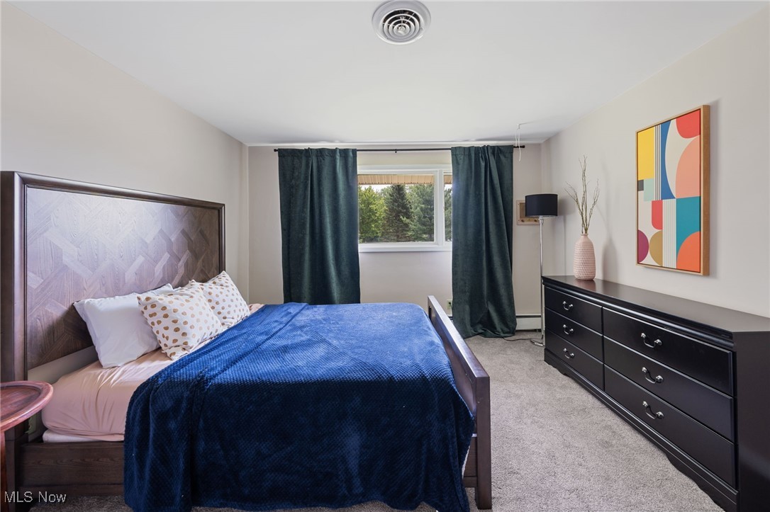 Charles M Prell Jrs - Residential