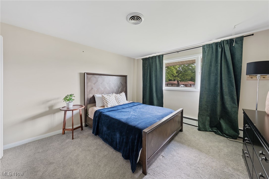 Charles M Prell Jrs - Residential