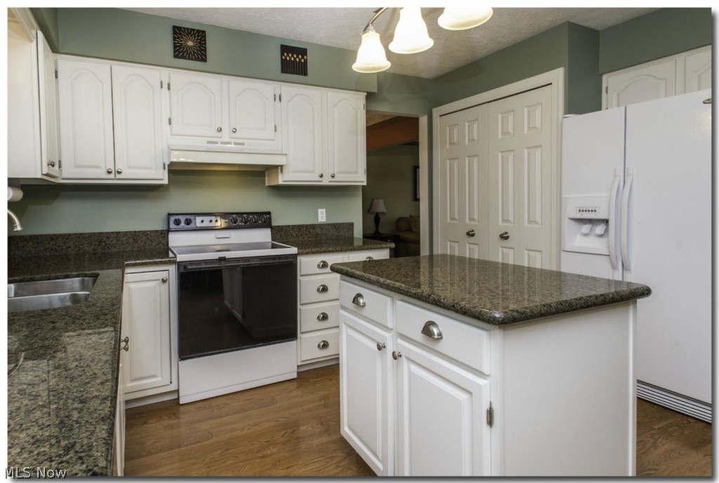 Settlers Reserve - Residential