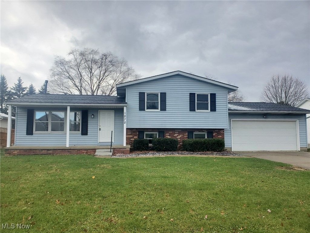 Photo of 1272 State Road, Wadsworth, OH 44281 (MLS # 5175193)