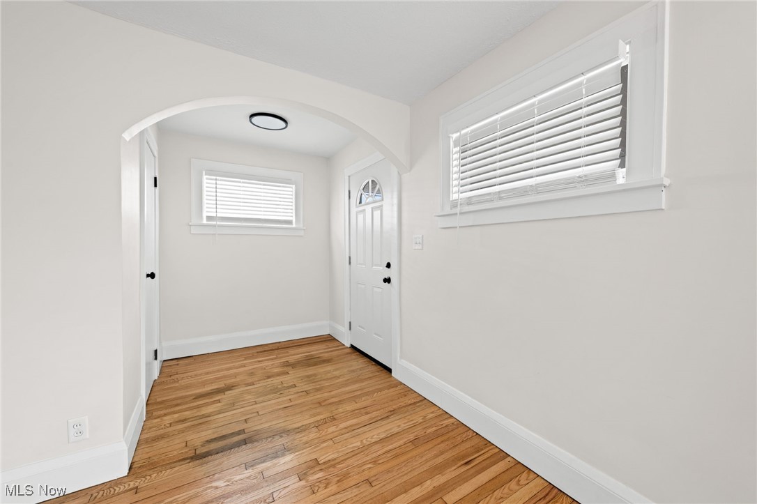 1348 E 360th Street, Eastlake, Ohio image 3