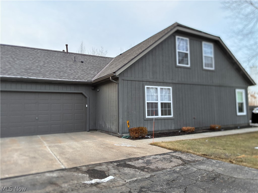 Villas At Mentor On The Lake Condo - Residential