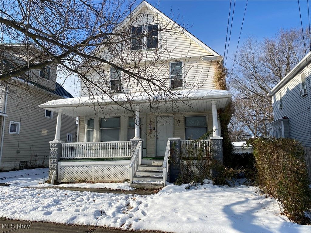 Photo of 3718 W 37th Street, Cleveland, OH 44109 (MLS # 5175964)