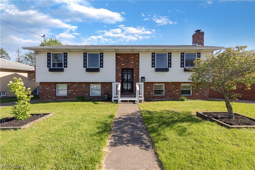 Come see this spacious Bi-Level home located in Mingo Junction's Sunrise Terrace subdivision! The upper floor features three bedrooms, a large full bath, oversized eat-in kitchen and an ample living room space. Enjoy your coffee with the incredible morning views from the deck off the kitchen. The large finished lower level has a full bathroom, brick fireplace, plenty of space for your Man-Cave dreams and a dedicated laundry/utility room. This home also has a large two car garage, wrap around driveway and on-street parking. Schedule your showing to see this gem in one of Mingo's most desired neighborhoods!