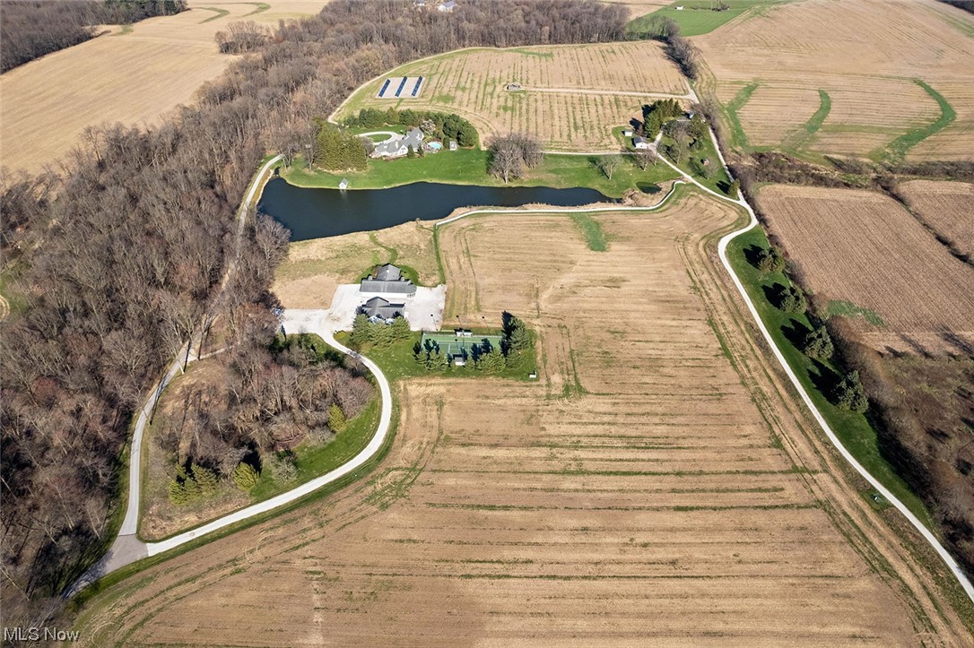 Lawrence Sec 19 - Land