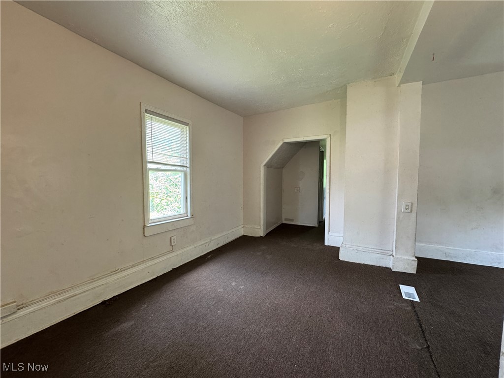 12423 Phillips Avenue, Cleveland, Ohio image 15