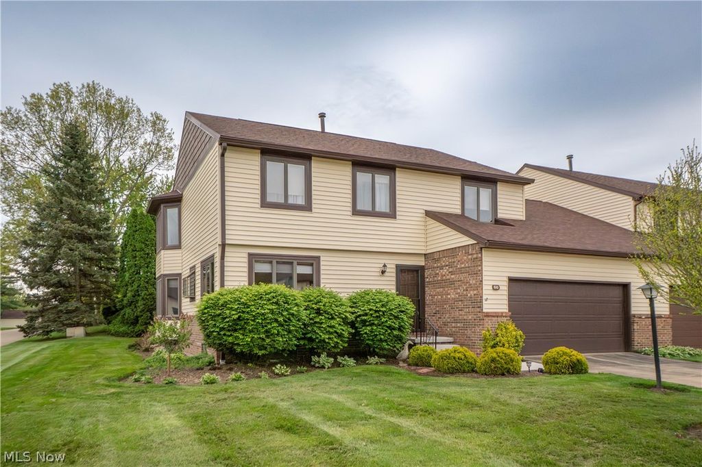 Photo of 60 Picadilly Court #7A, Kent, OH 44240 (MLS # 5208739)