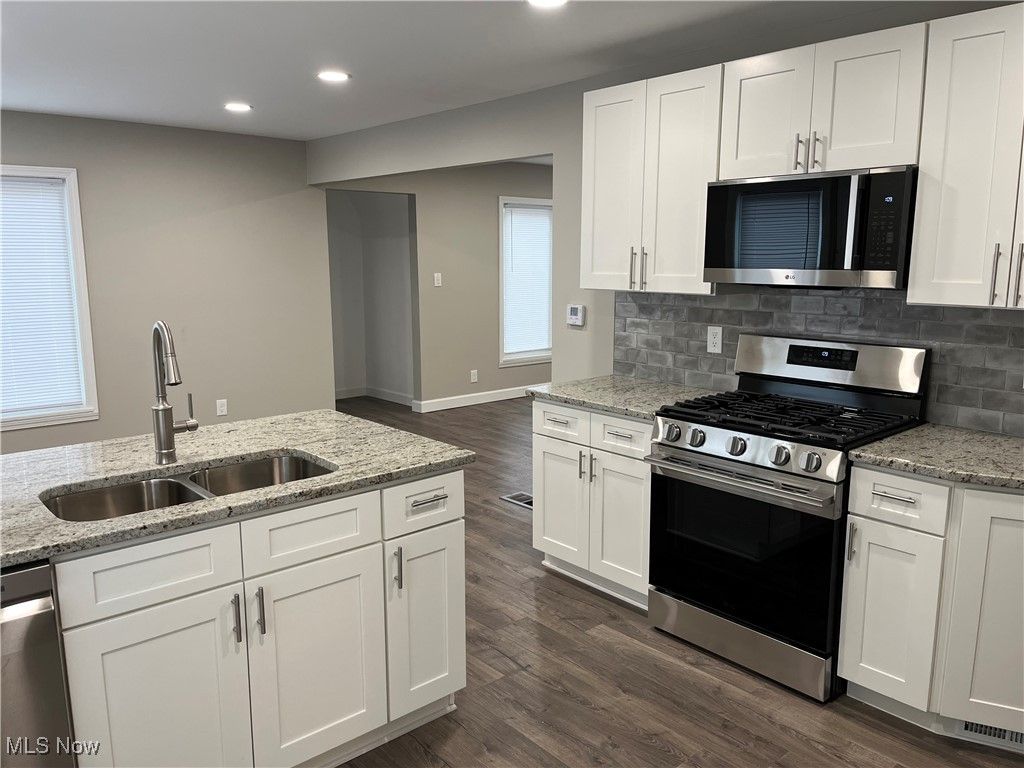 Photo of 2745 Wagar Road, Rocky River, OH 44116 (MLS # 5178557)