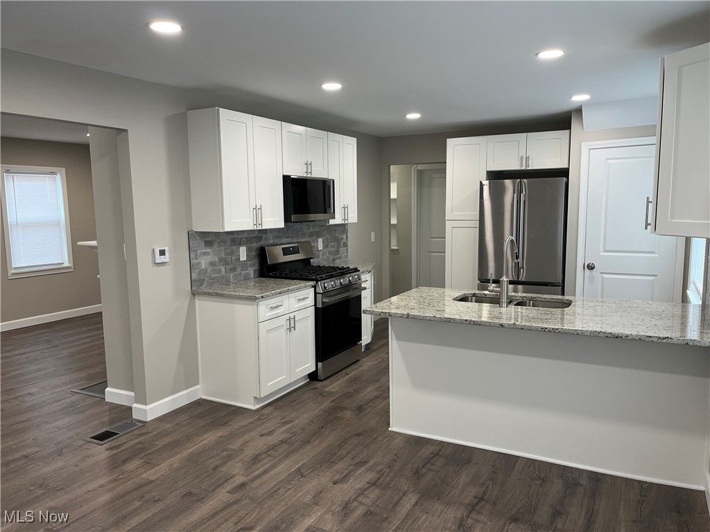 Photo of 2745 Wagar Road, Rocky River, OH 44116 (MLS # 5178557)