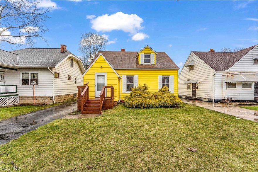 5220 Thomas St,  Maple Hts -  Stunning 3 bed 1.5 bath home //

$1185 rent / $1185 deposit //
$49 application fee per adult //
NO SMOKING //
1 time $129 non-refundable set up fee paid at lease signing //

**MOVE IN DATE TBD DUE TO CITY COMPLIANCE - 21-60 days out, no exceptions**

$30/month required resident benefit package; can include personal property/liability insurance for an additional $5/month for $35/month total //

All applicants are required to fill out a PetScreening app, found on our website/app before being processed. Even if you have NO pets - this app must be filled out. 1-2 pets OK w/ approved PetScreening & PetFee (Some breed restrictions apply). 1 time, non-refundable pet fee of $200-300 per animal applies to all pets & must be paid prior to or when you pay your 1st month rent. (No fee for qualified assistance animals) //

Our application is processed through secure site: Findigs. They require ID & income verification. Without this, your app will not be pr