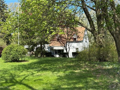 25360 Hall Drive Westlake OH 44145