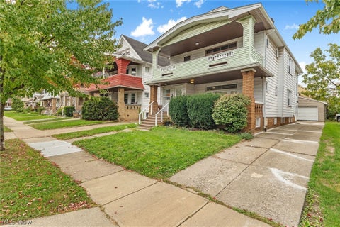 Multifamily For Sale - 2126 Chesterland Avenue<br/> Cleveland, OH 44107