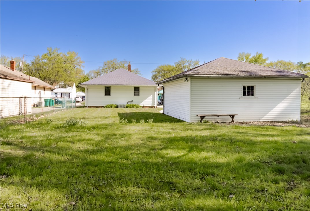 14060 James Avenue, Maple Heights, Ohio image 3