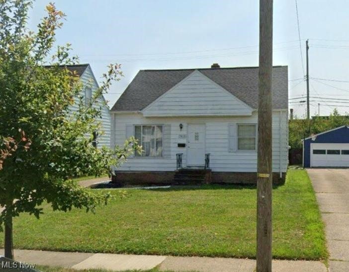Investor/handyman special! Fantastic opportunity to own this 3 bedroom bungalow in wonderful Brooklyn Ohio!Appears to have a newer roof and mechanical systems. There is a 2 car garage and updates through-out. Close to highways, shopping, and schools.
