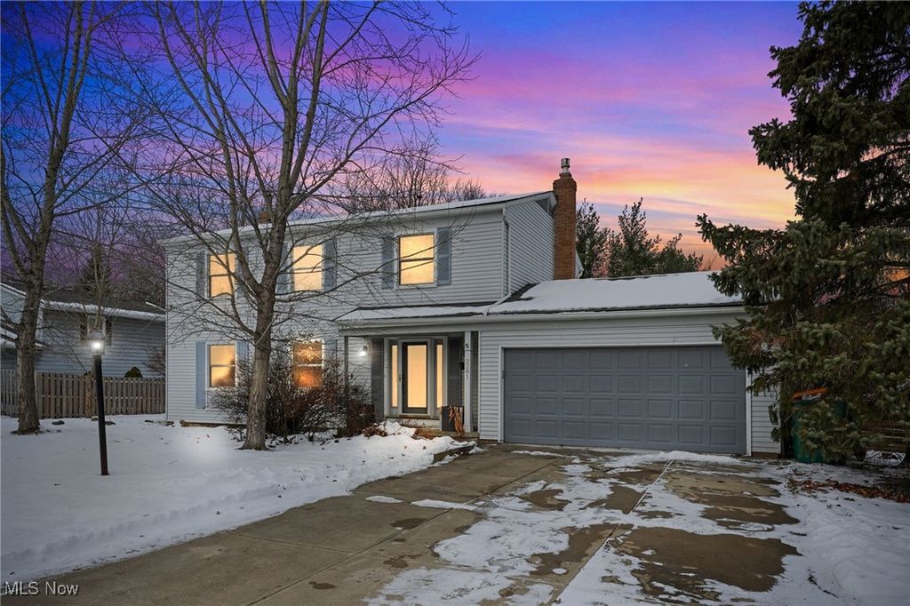 Photo of 2281 Parmalee Drive, Seven Hills, OH 44131 (MLS # 5176734)