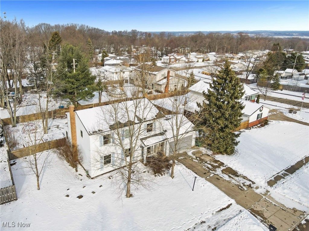 Photo of 2281 Parmalee Drive, Seven Hills, OH 44131 (MLS # 5176734)