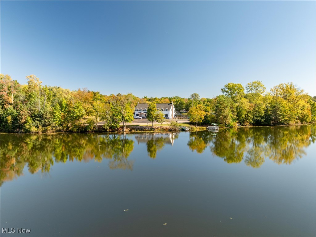 Willowdale Lake - Residential