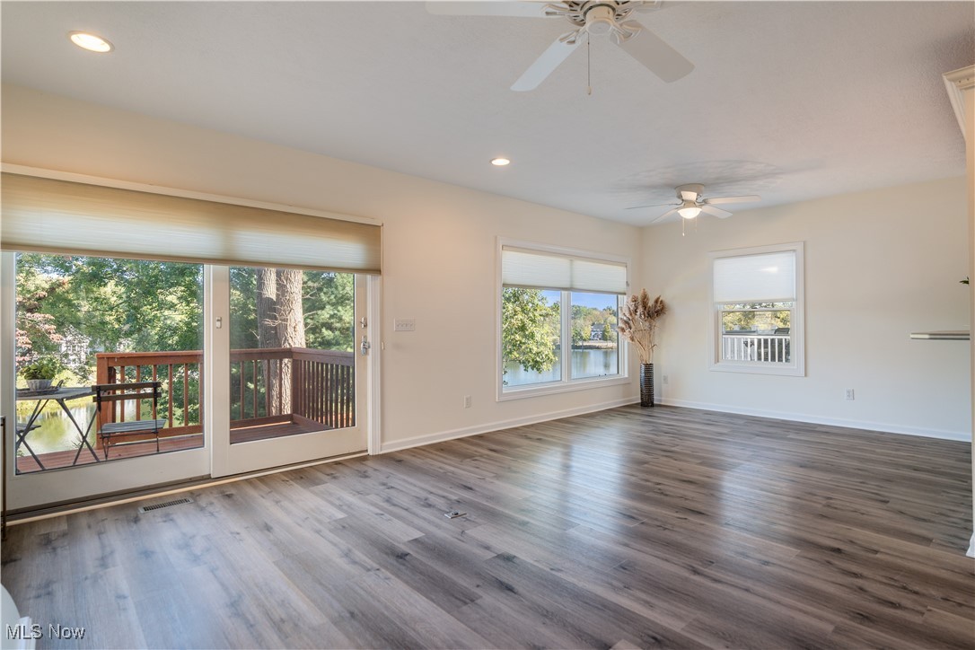 Willowdale Lake - Residential