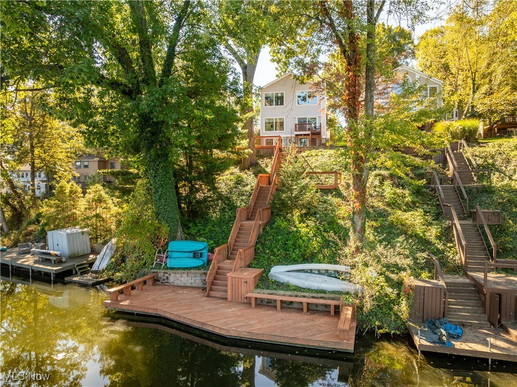 Willowdale Lake - Residential