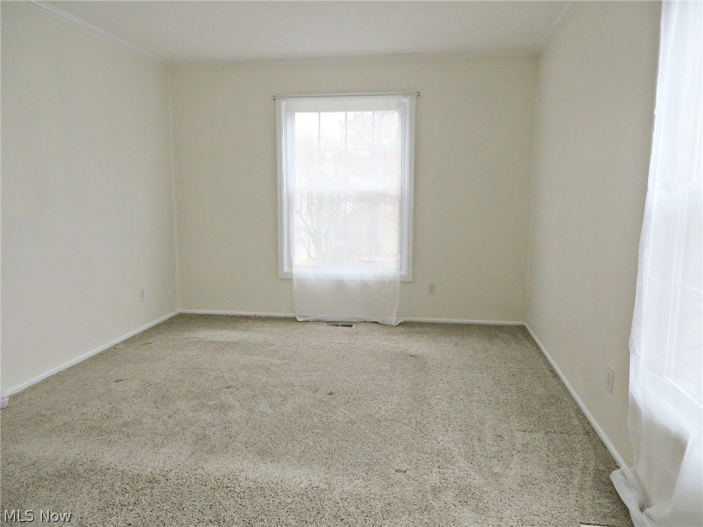 Village Green Condos 03 - Residential