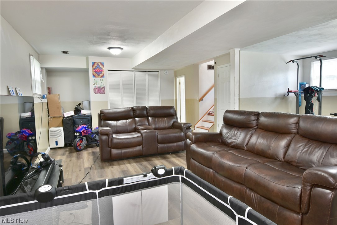 Church Hill Manor - Residential