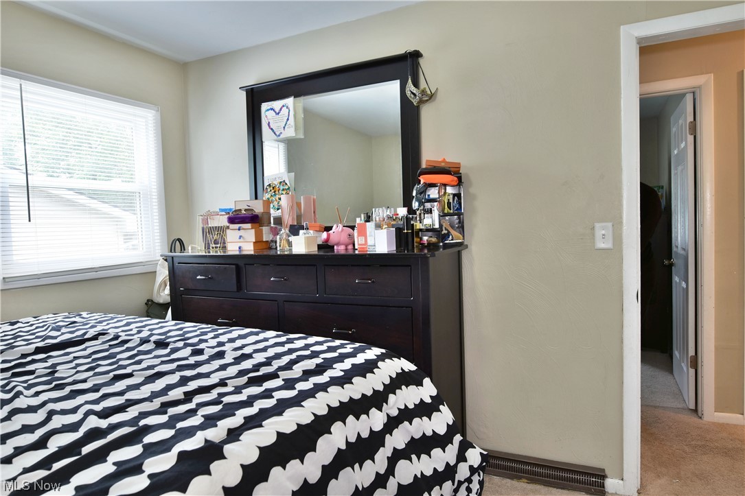 Church Hill Manor - Residential