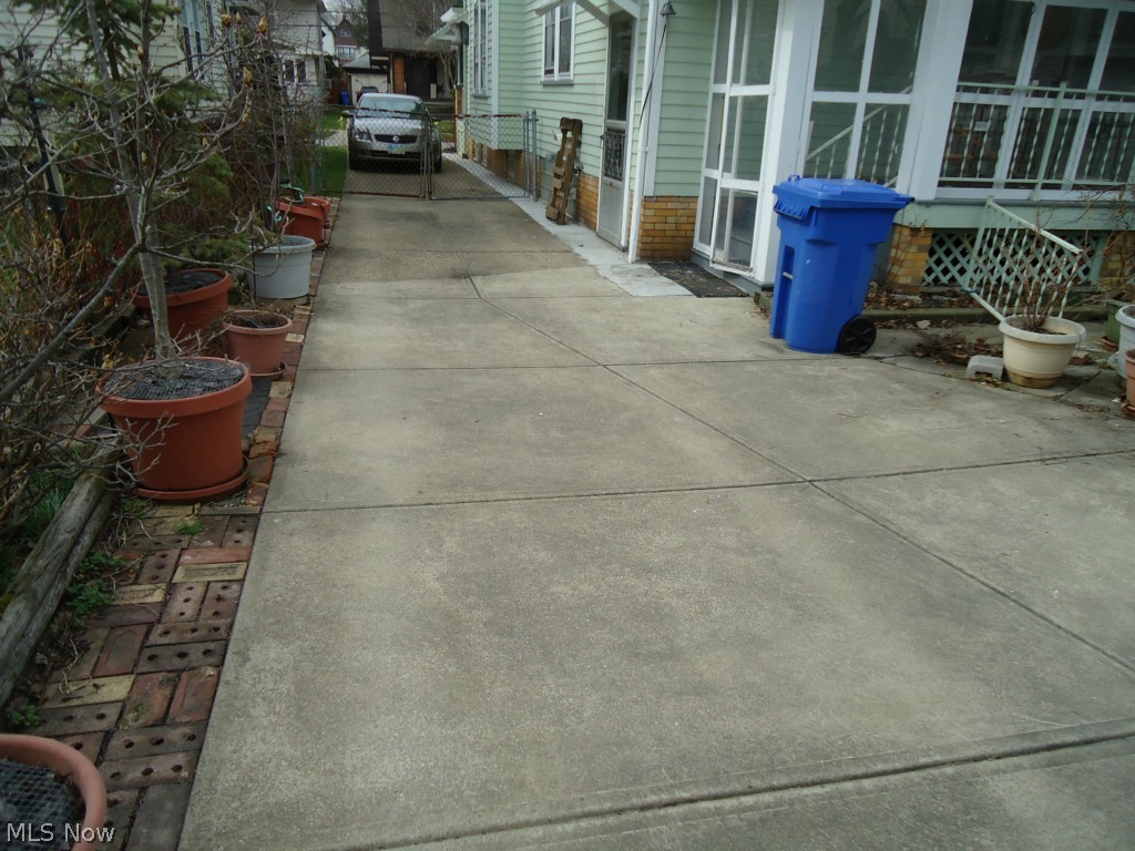 Brooklyn Realty Cos - Residential Income