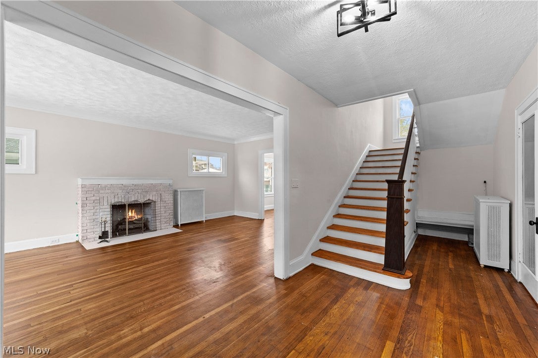 867 East Blvd