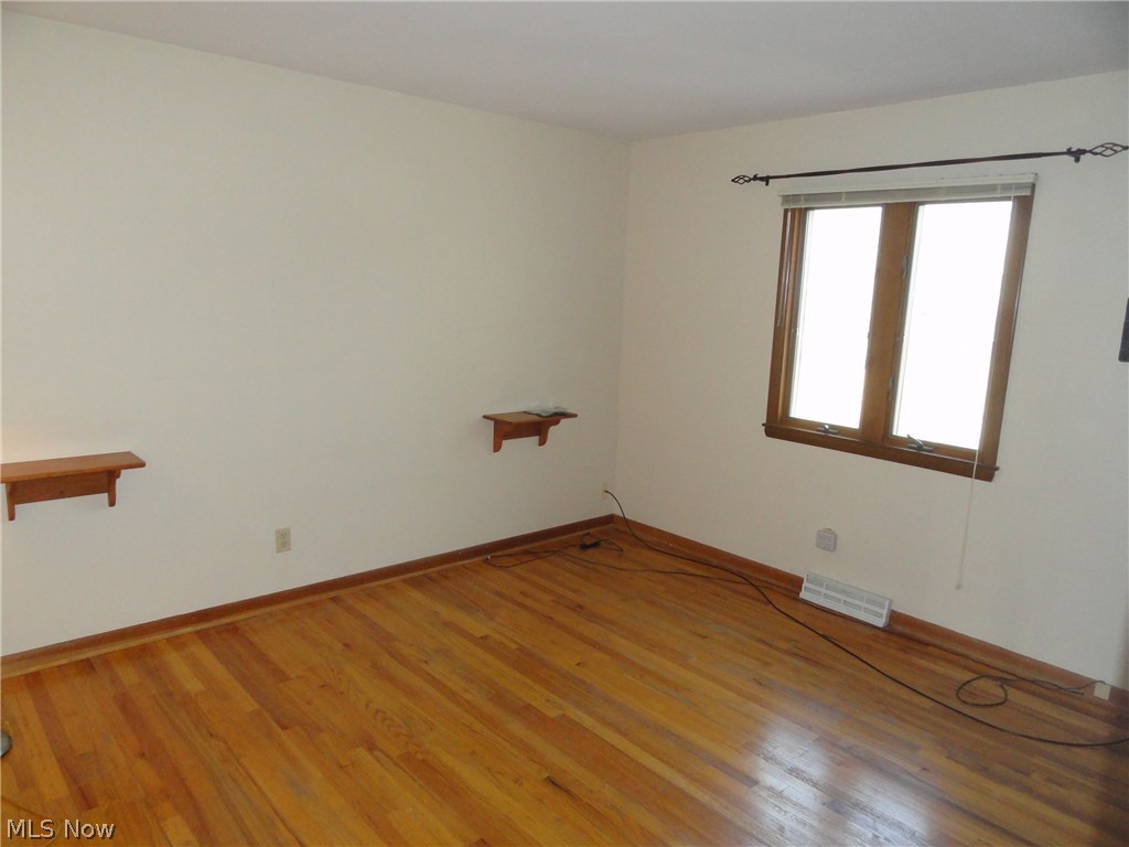 Hiwood Heights - Residential