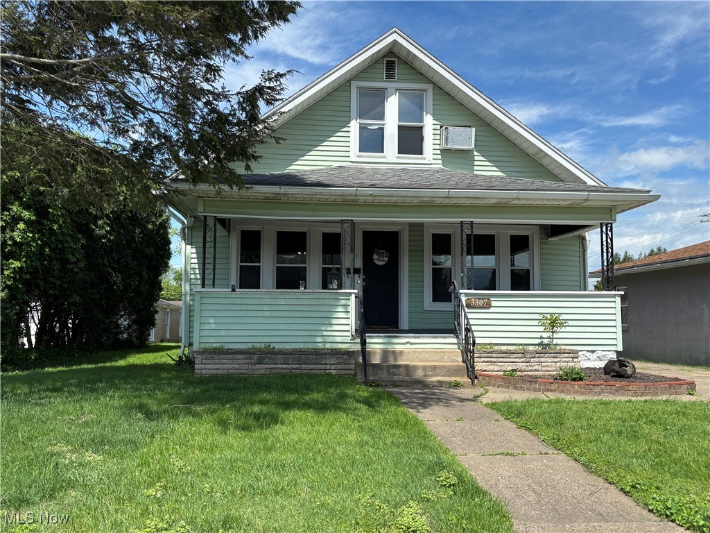 3307 3rd Avenue, Vienna, West Virginia image 1